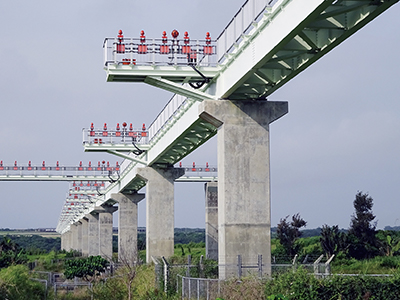 新石垣空港 進入灯橋梁