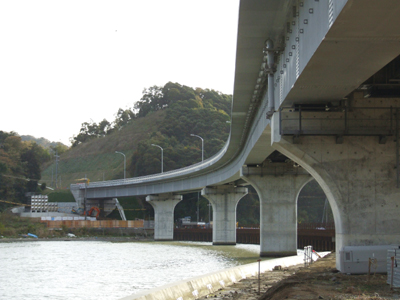 舞夢みなと大橋